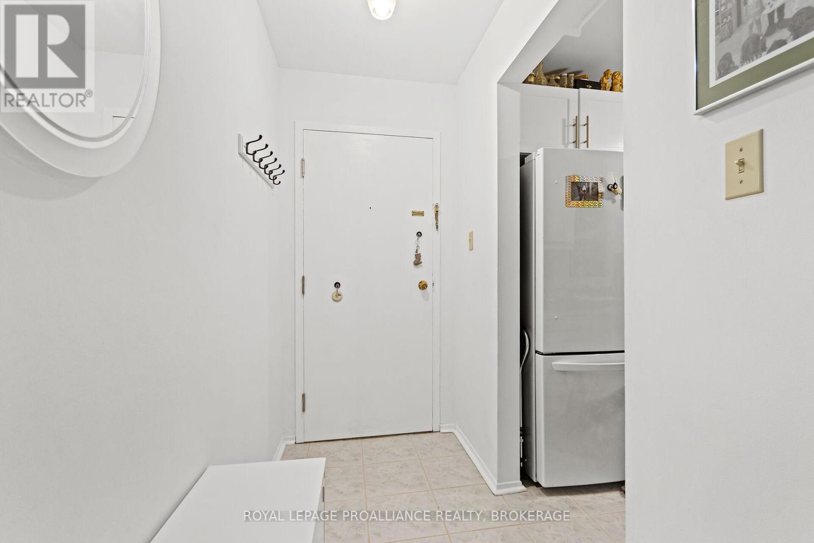 












101 - 573 ARMSTRONG ROAD

,
Kingston (East Gardiners Rd),




Ontario
K7M8J8

