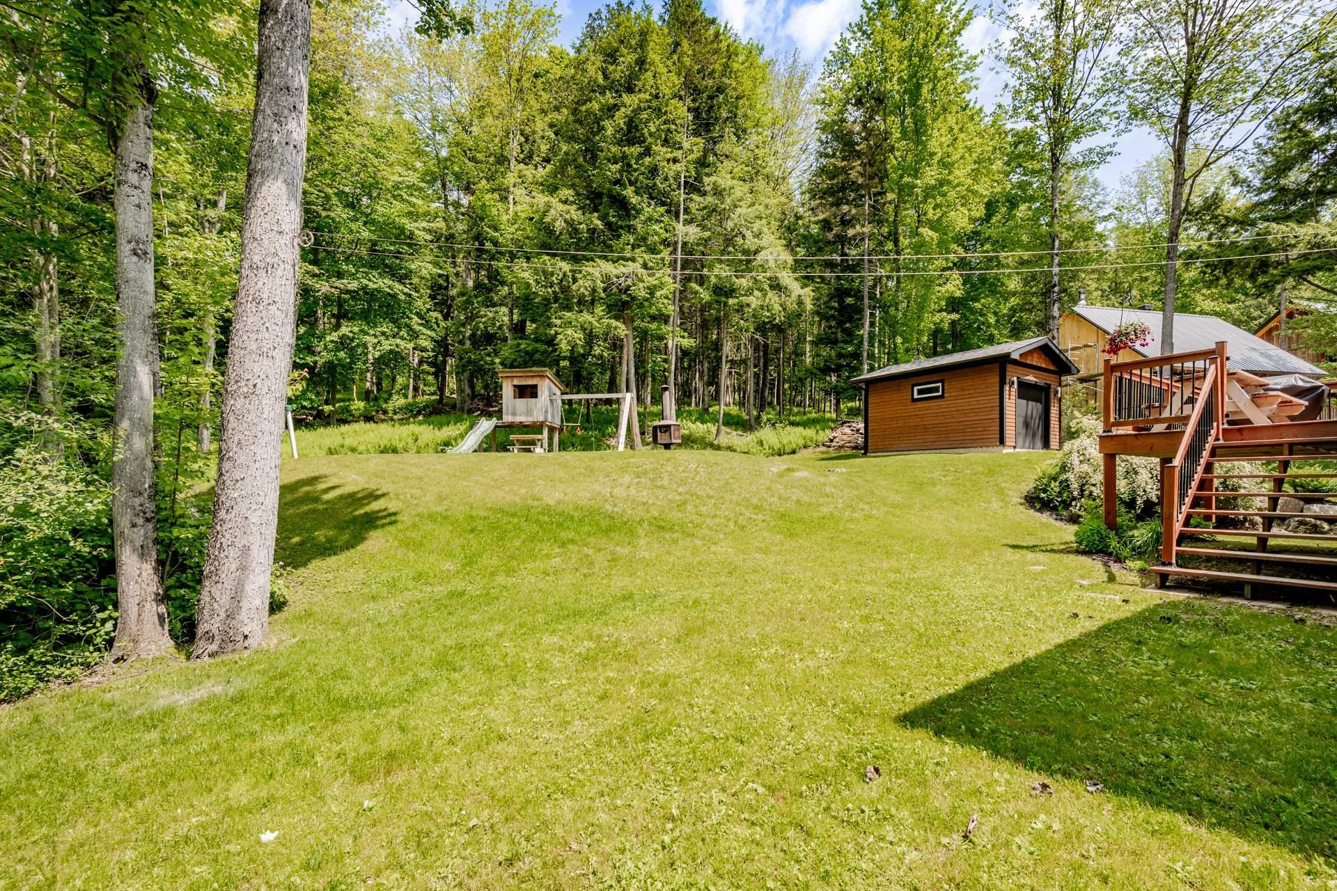 









1685


Ch. Mitchell

,
Sherbrooke (Lennoxville),




QC
J1M0C4

