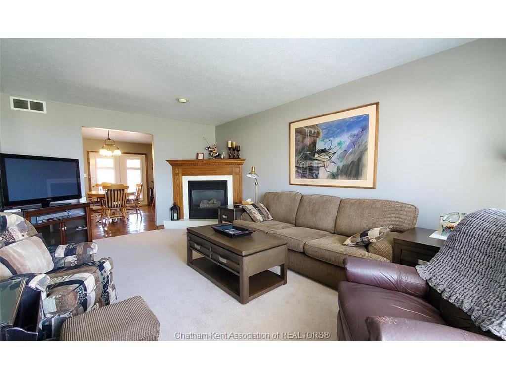 









211


Garden

Path,
Chatham,




ON
N7L 5M2

