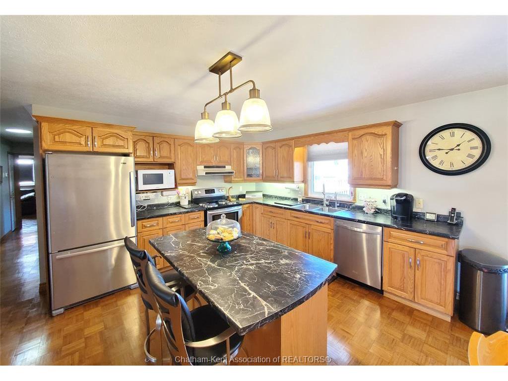 









211


Garden

Path,
Chatham,




ON
N7L 5M2

