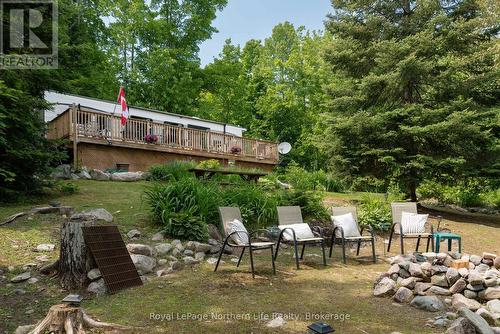 Large deck, nice firepit area