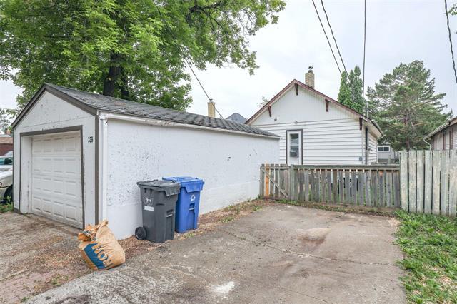 









339


Washington

AVE,
Winnipeg,




MB
R2K 1L7

