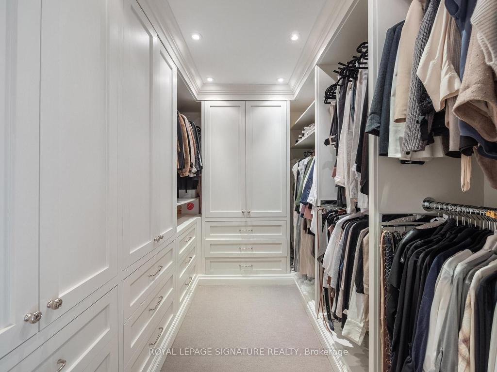 









64


Old Forest Hill

Road,
Toronto,




ON
M5P 2R2

