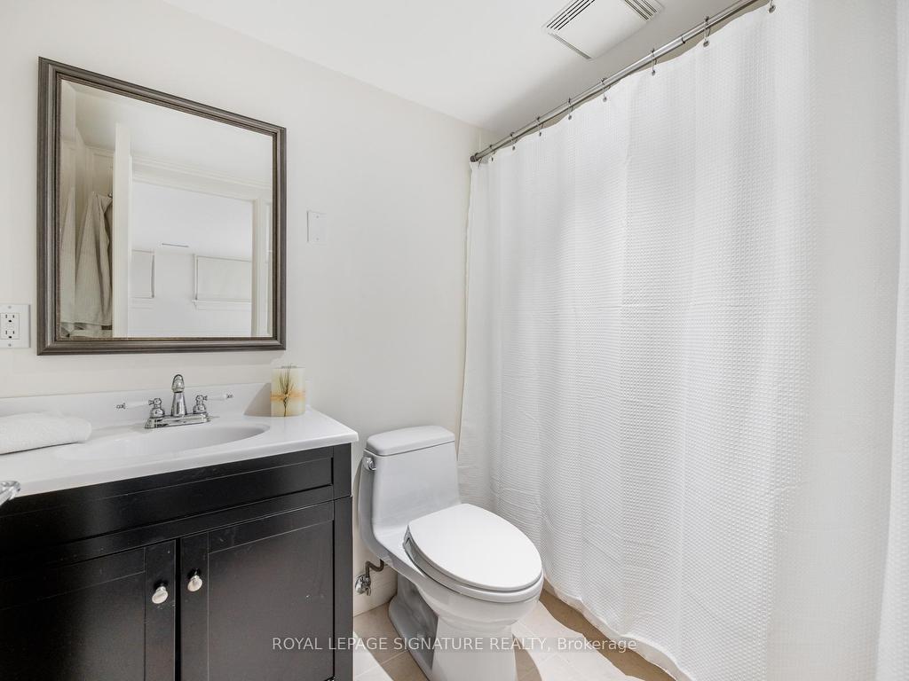 









64


Old Forest Hill

Road,
Toronto,




ON
M5P 2R2


