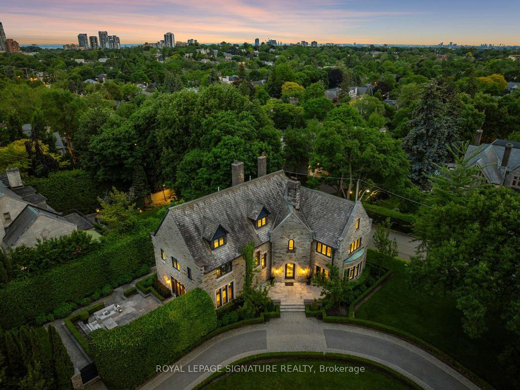 









64


Old Forest Hill

Road,
Toronto,




ON
M5P 2R2

