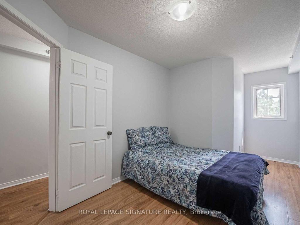 









593


Kennedy

Road, 28,
Toronto,




ON
M1K 2B2

