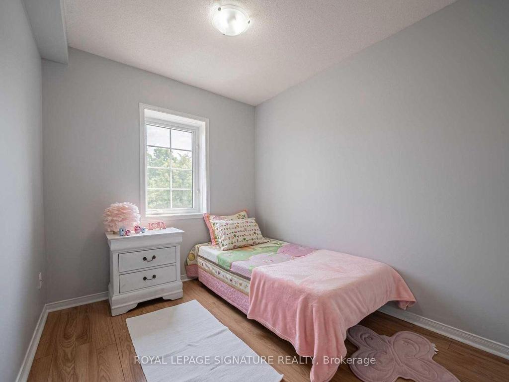 









593


Kennedy

Road, 28,
Toronto,




ON
M1K 2B2

