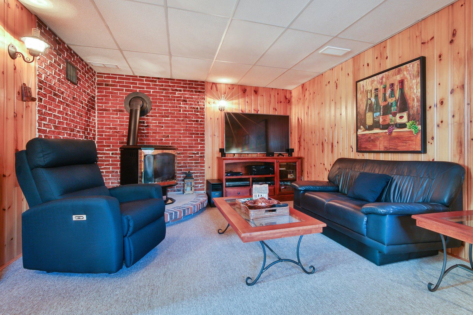









123


Rue St-Antoine

,
Saint-Jean-sur-Richelieu,




QC
J3B4A3

