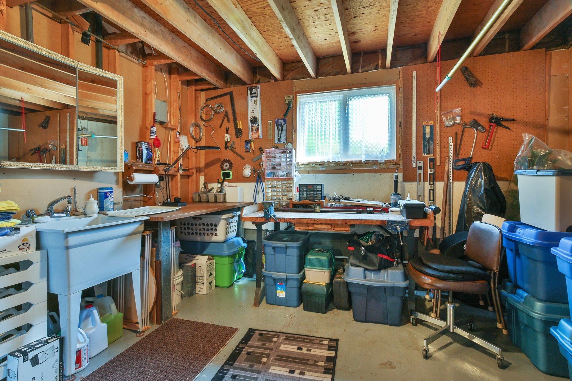 









123


Rue St-Antoine

,
Saint-Jean-sur-Richelieu,




QC
J3B4A3


