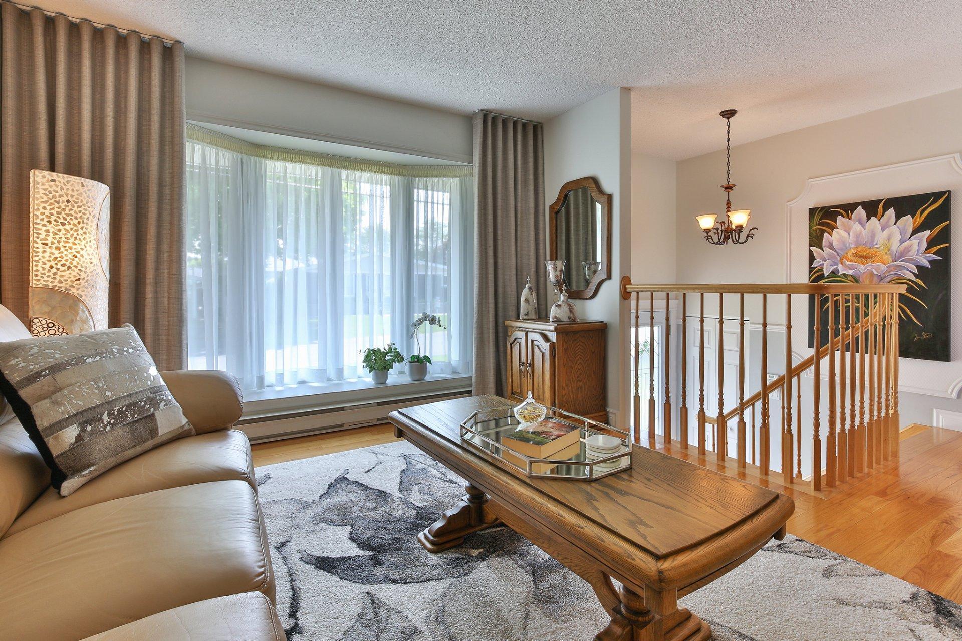 









123


Rue St-Antoine

,
Saint-Jean-sur-Richelieu,




QC
J3B4A3

