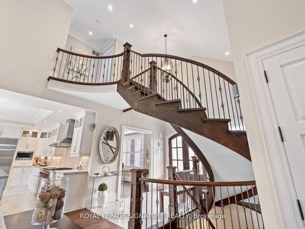 









143


Turner

Court,
Erin,




ON
N0B 1H0

