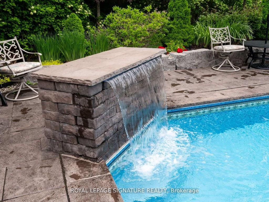 









143


Turner

Court,
Erin,




ON
N0B 1H0

