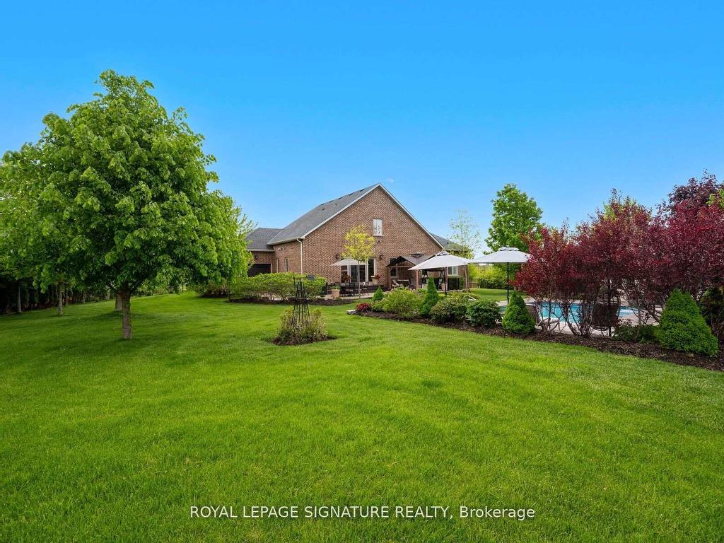 









143


Turner

Court,
Erin,




ON
N0B 1H0

