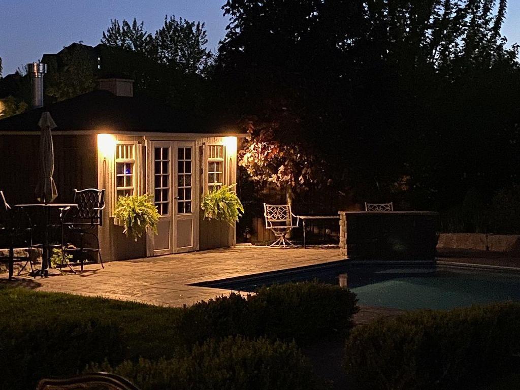 









143


Turner

Court,
Erin,




ON
N0B 1H0

