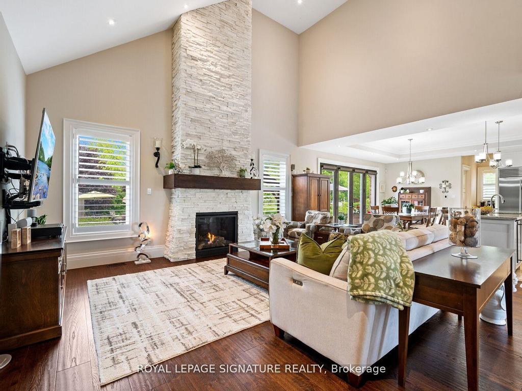 









143


Turner

Court,
Erin,




ON
N0B 1H0


