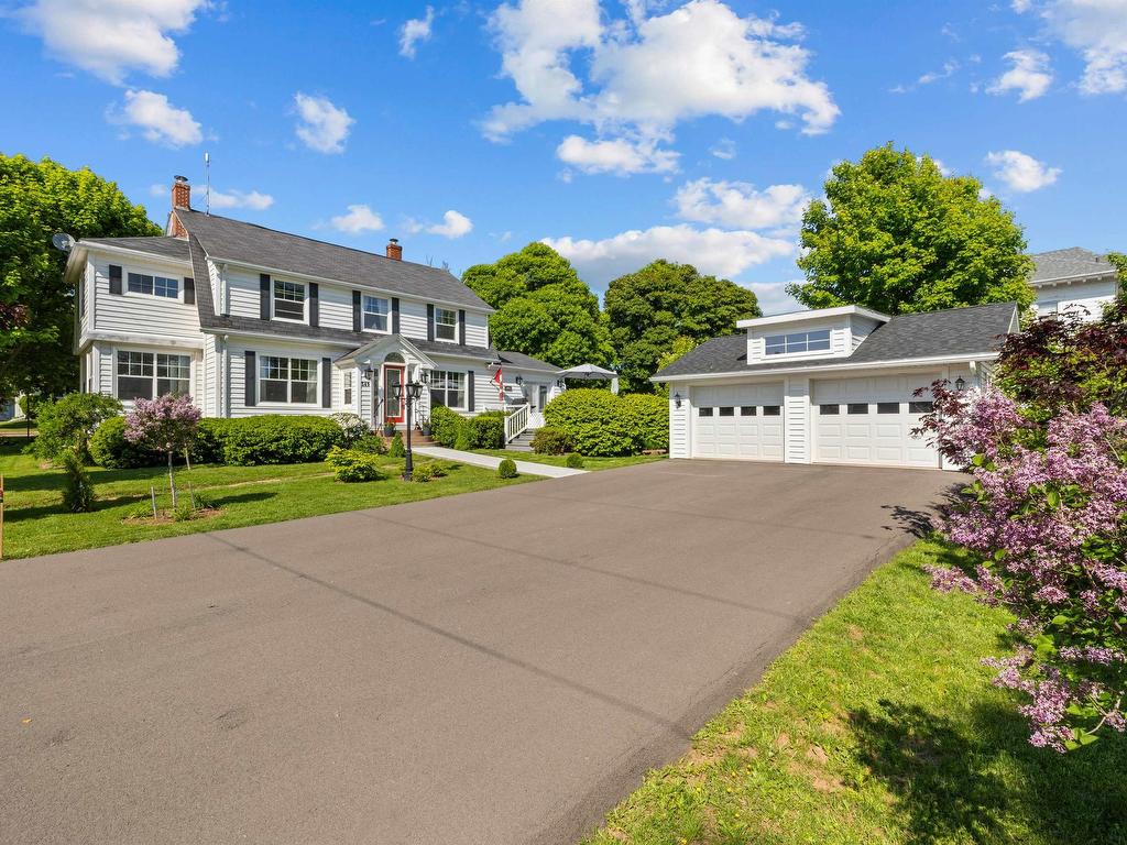 












349 Beaver Street

,
Summerside,




PE
C1N 2A2

