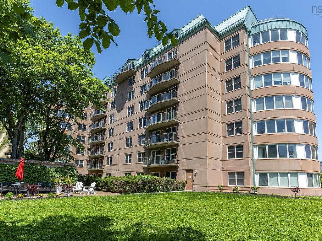 












207 5234 Morris Street

,
Halifax,




NS
B3J 0A3

