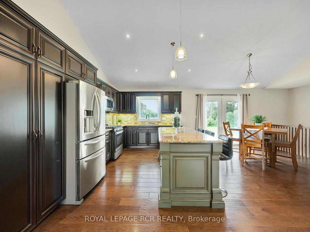 









245327


5th

Side Road,
Amaranth,




ON
L9W 0W9

