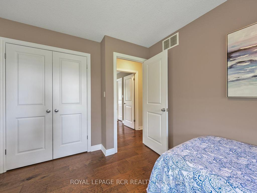 









245327


5th

Side Road,
Amaranth,




ON
L9W 0W9

