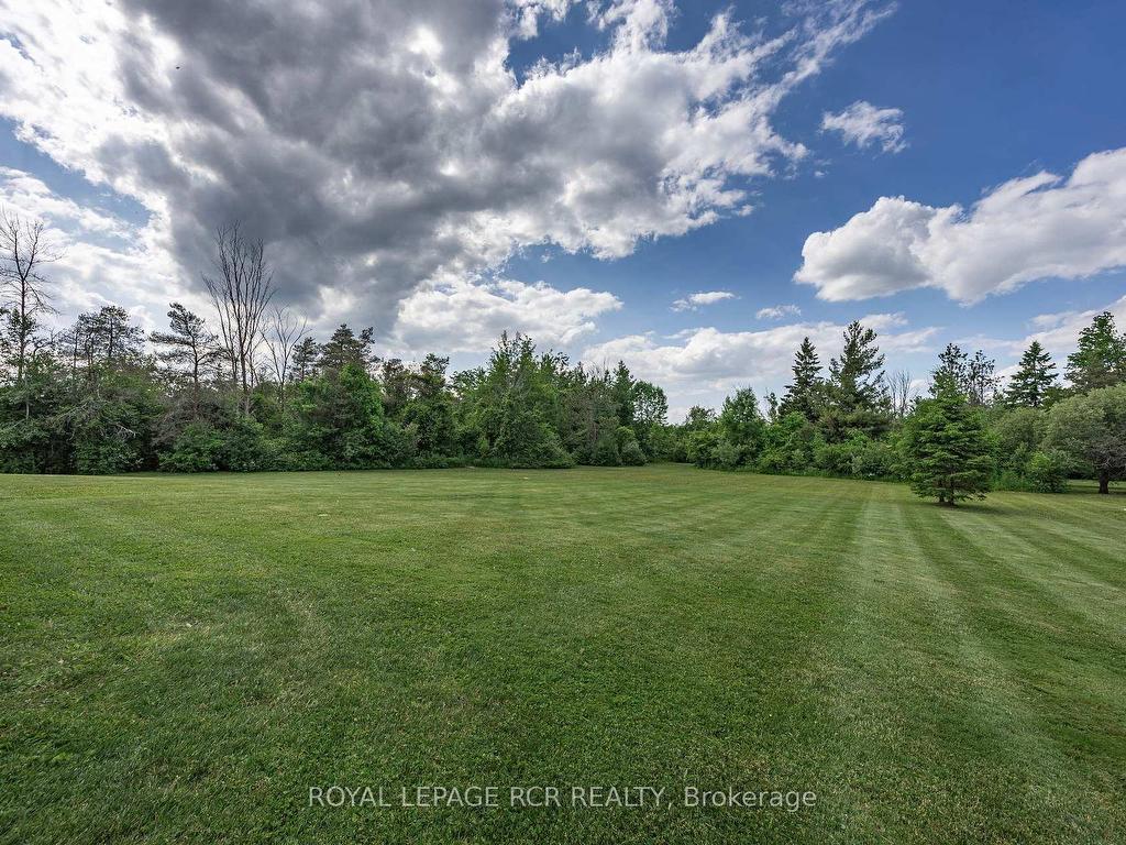 









245327


5th

Side Road,
Amaranth,




ON
L9W 0W9

