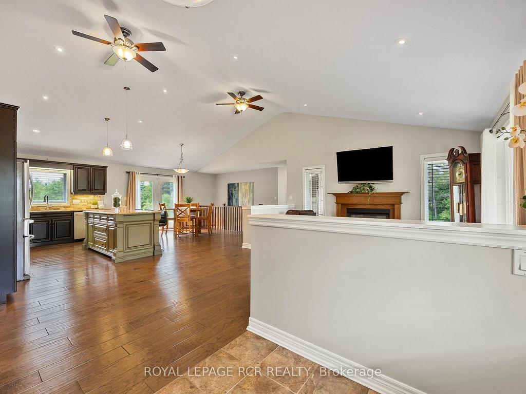 









245327


5th

Side Road,
Amaranth,




ON
L9W 0W9

