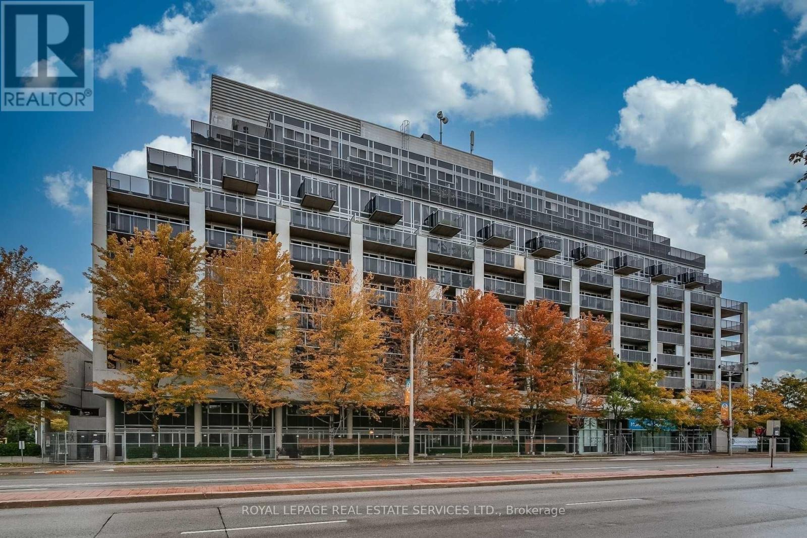 












313 - 1040 THE QUEENSWAY

,
Toronto,




Ontario
M8Z0A7

