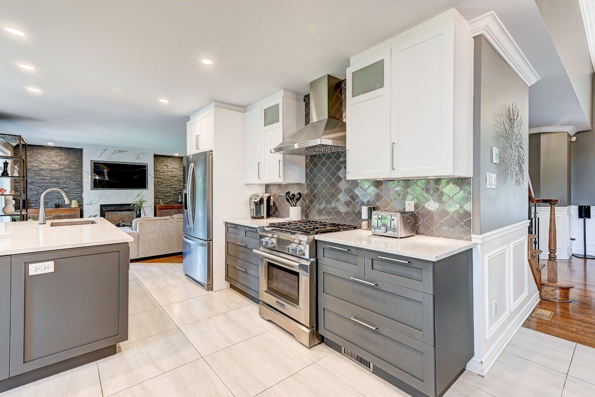 









119


Rue Jean-De Ronceray

,
Carignan,




QC
J3L6L8

