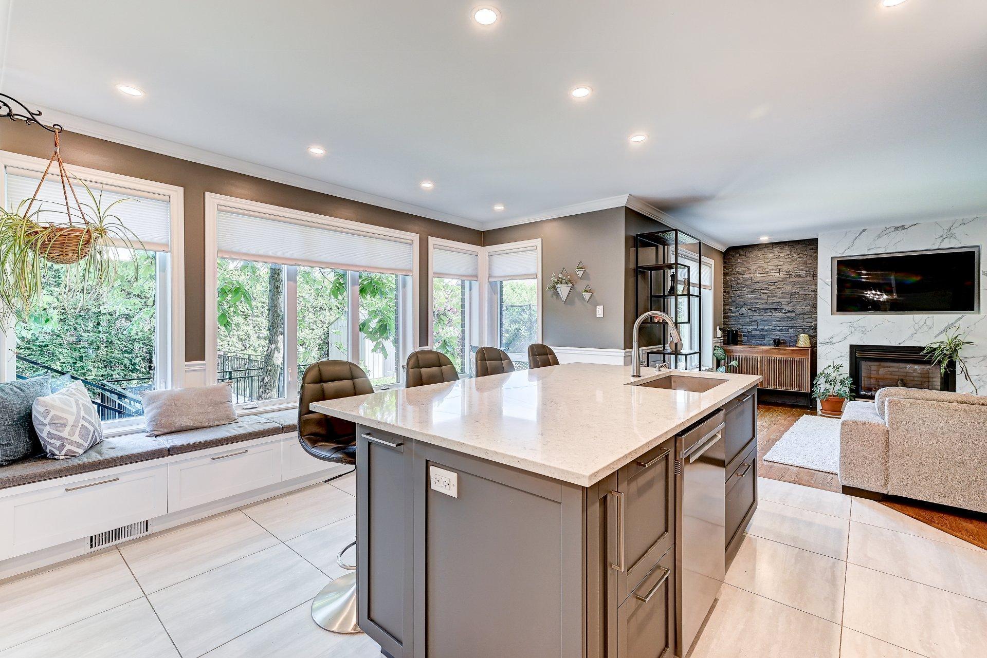 









119


Rue Jean-De Ronceray

,
Carignan,




QC
J3L6L8

