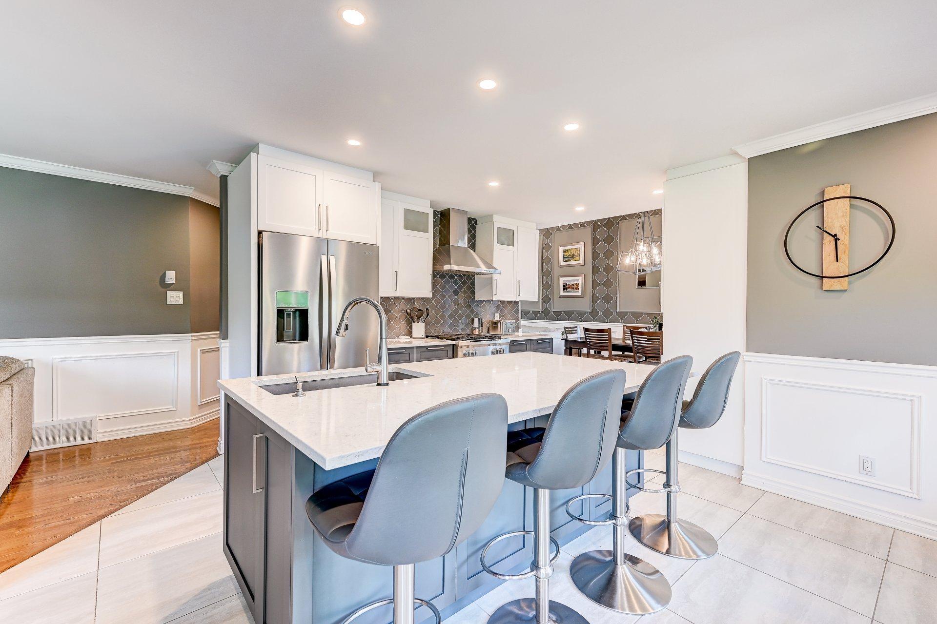 









119


Rue Jean-De Ronceray

,
Carignan,




QC
J3L6L8

