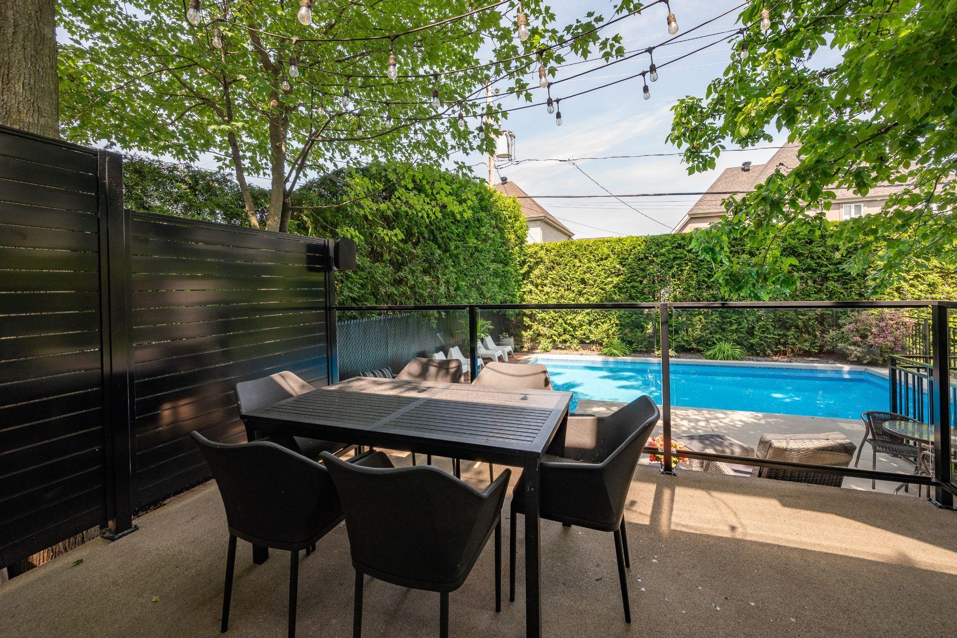 









119


Rue Jean-De Ronceray

,
Carignan,




QC
J3L6L8

