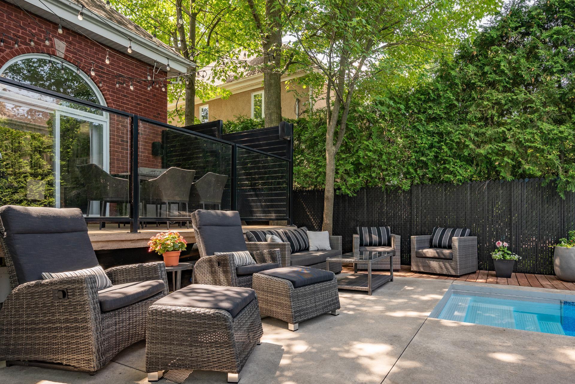 









119


Rue Jean-De Ronceray

,
Carignan,




QC
J3L6L8

