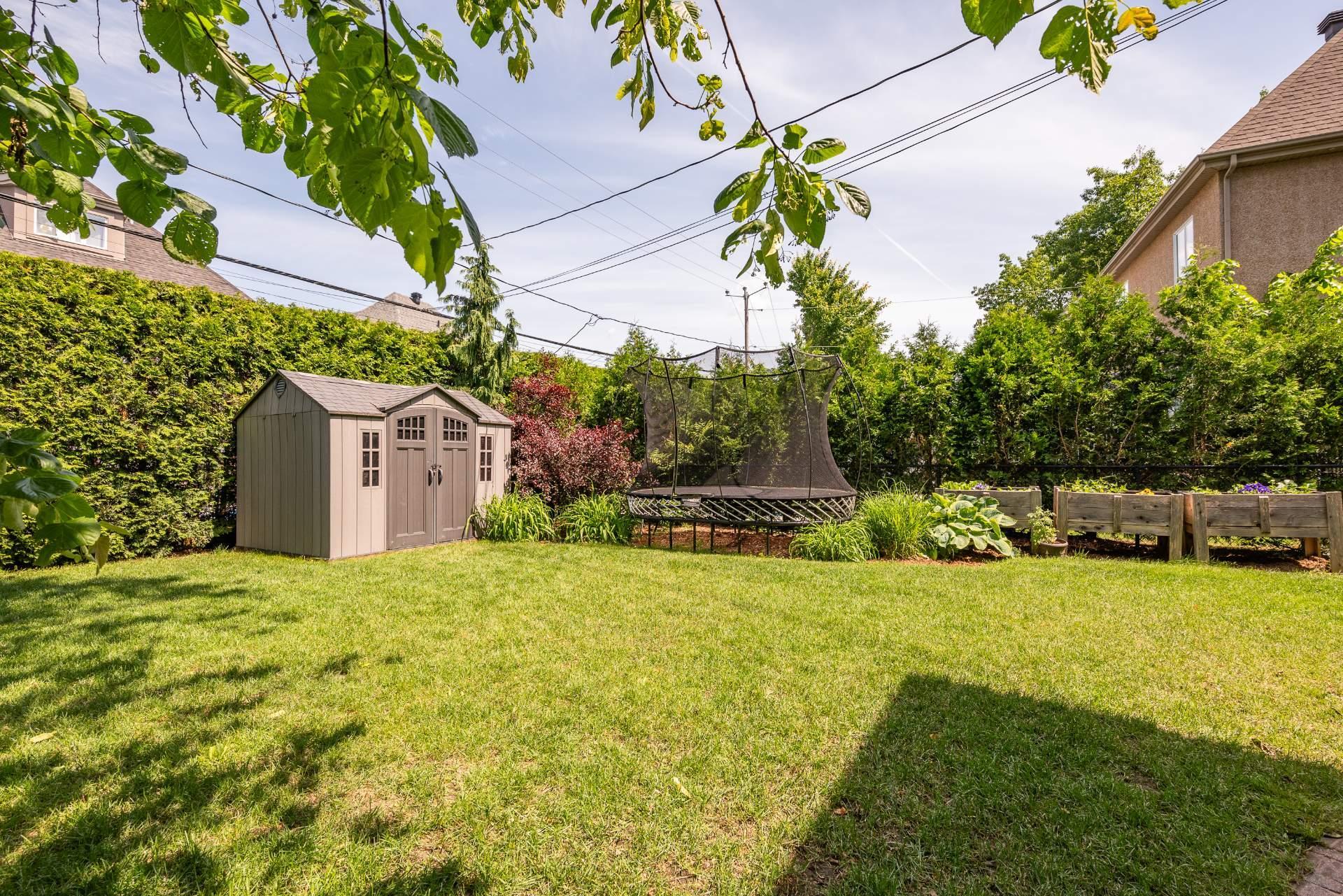 









119


Rue Jean-De Ronceray

,
Carignan,




QC
J3L6L8

