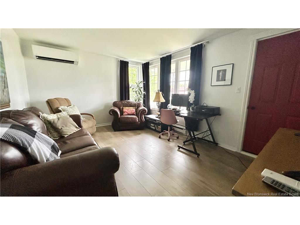 









456


Haut-St-Simon

,
Saint-Simon,




NB
E8P 1Y9

