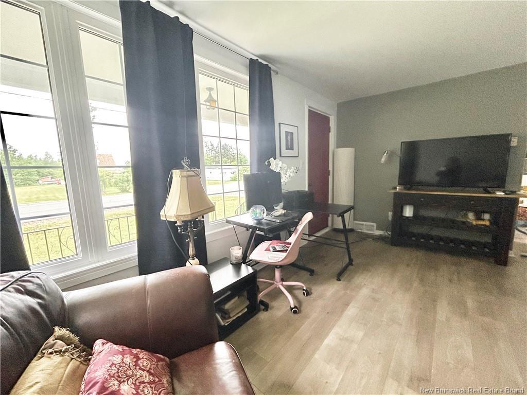 









456


Haut-St-Simon

,
Saint-Simon,




NB
E8P 1Y9

