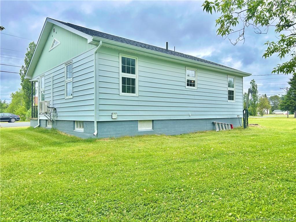 









456


Haut-St-Simon

,
Saint-Simon,




NB
E8P 1Y9

