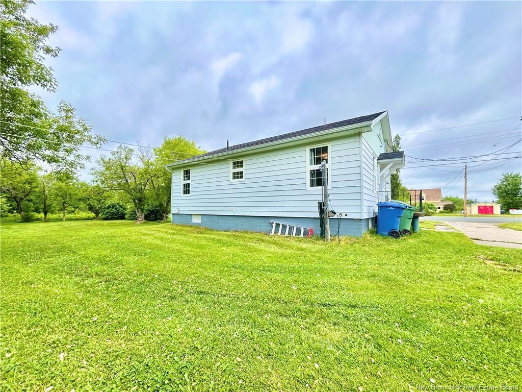









456


Haut-St-Simon

,
Saint-Simon,




NB
E8P 1Y9

