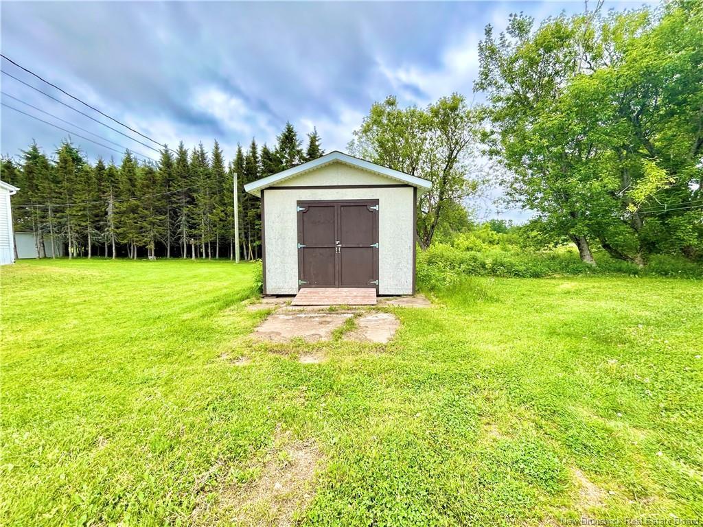









456


Haut-St-Simon

,
Saint-Simon,




NB
E8P 1Y9

