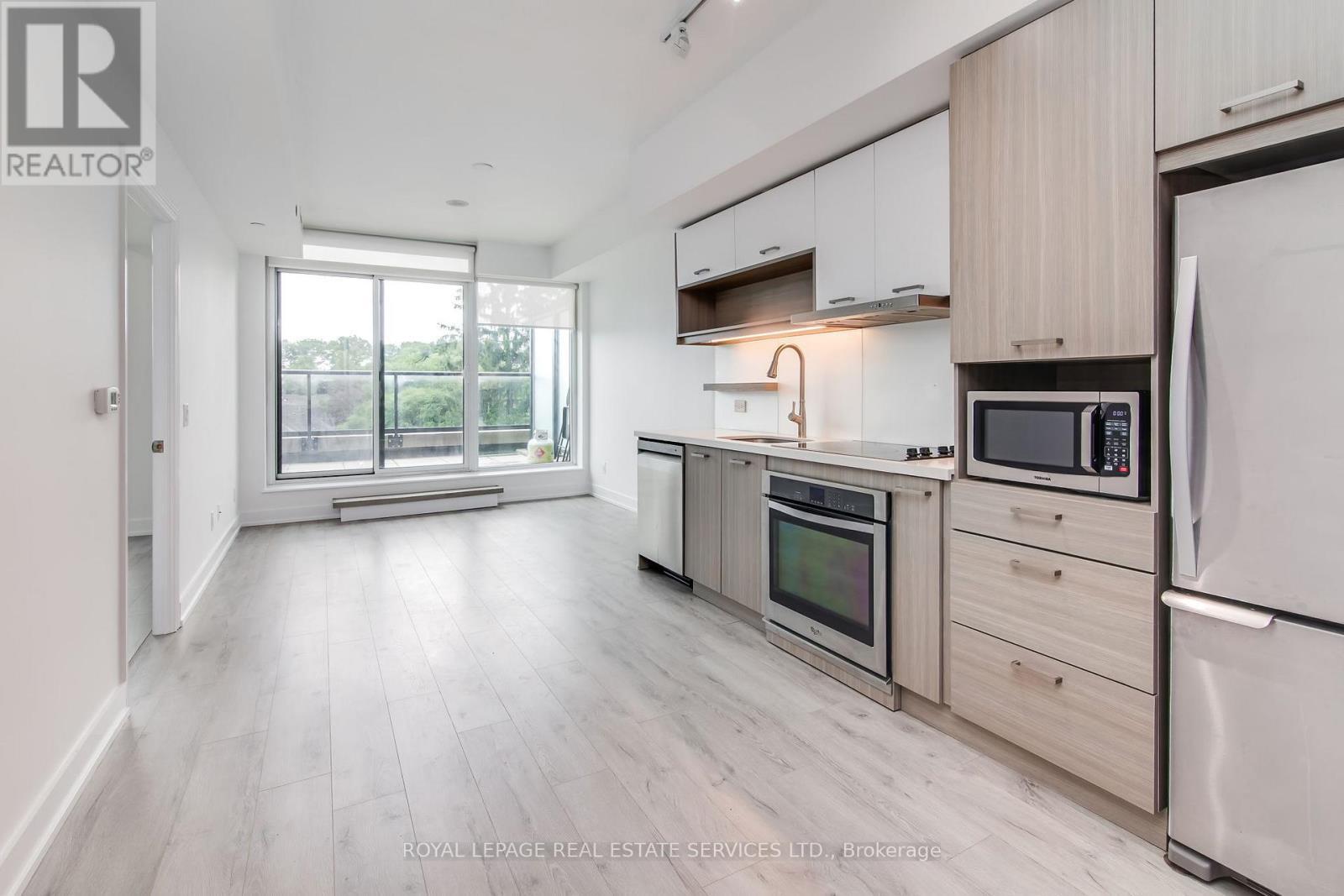 












416 - 170 CHILTERN HILL ROAD

,
Toronto,




Ontario
M6C0A9

