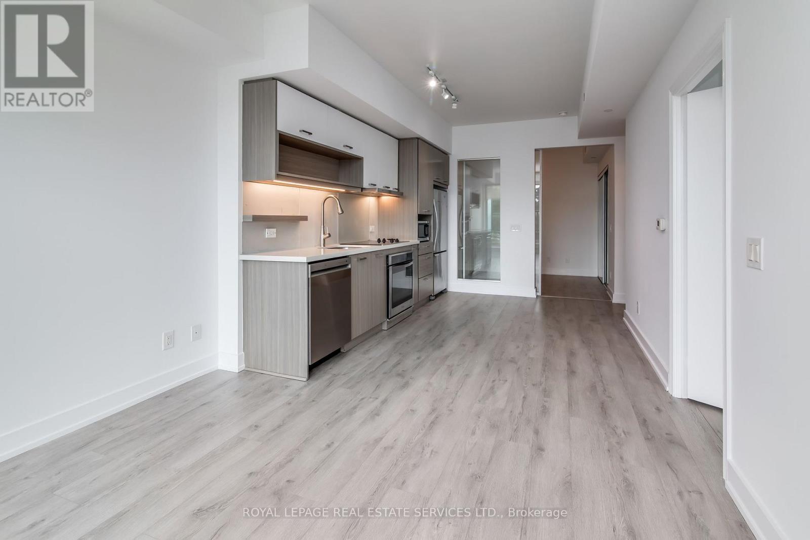 












416 - 170 CHILTERN HILL ROAD

,
Toronto,




Ontario
M6C0A9

