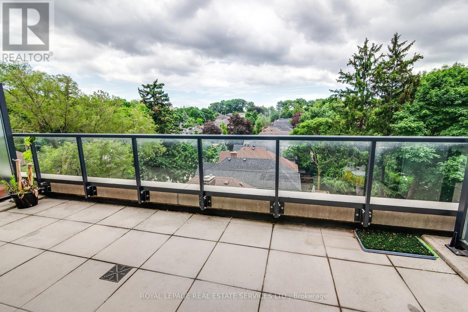 












416 - 170 CHILTERN HILL ROAD

,
Toronto,




Ontario
M6C0A9


