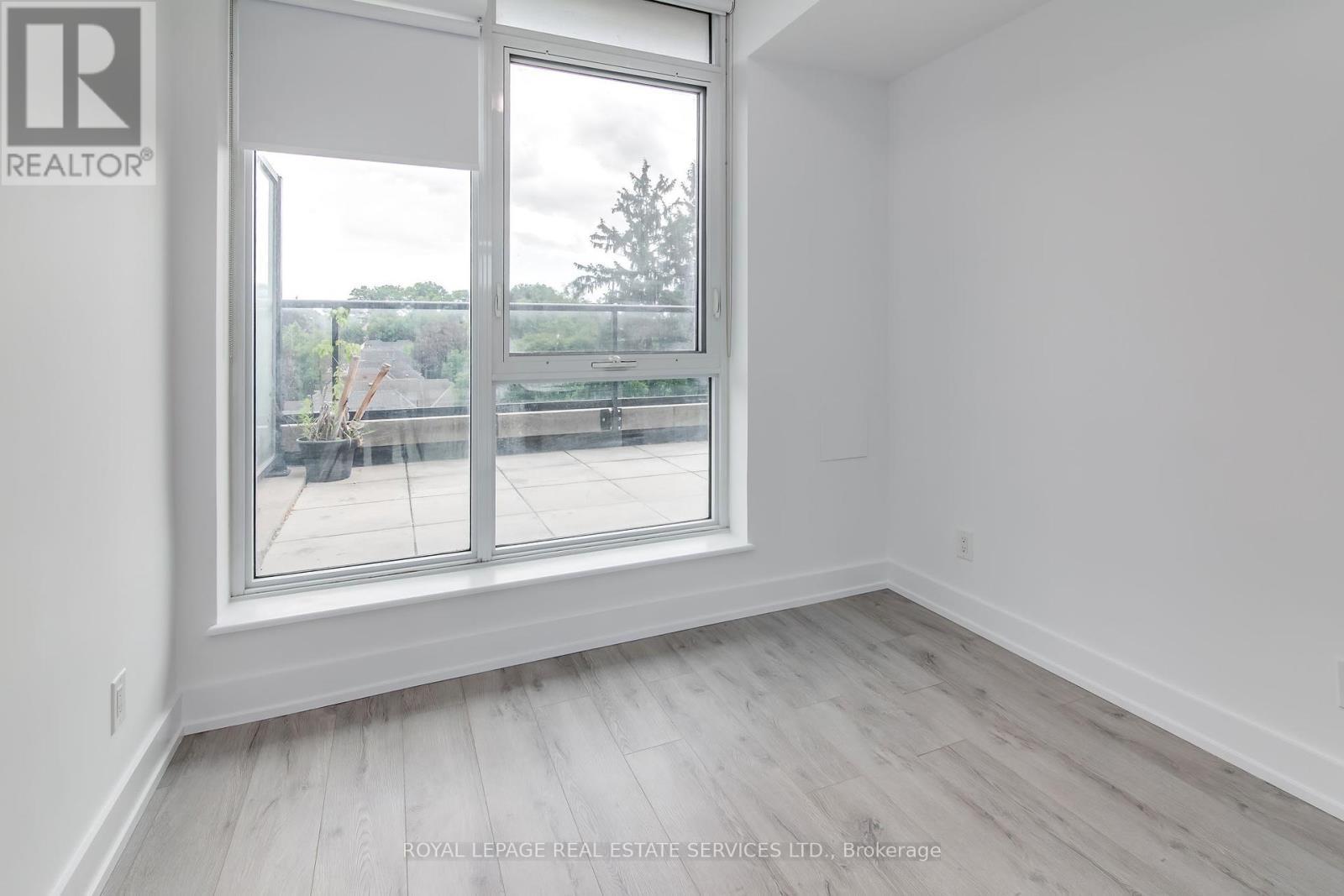 












416 - 170 CHILTERN HILL ROAD

,
Toronto,




Ontario
M6C0A9

