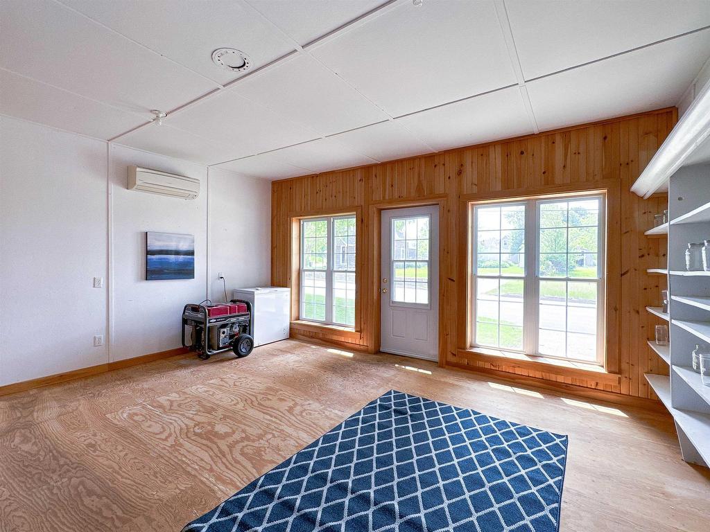












7668 St Peters Rd

,
Morell,




PE
C0A 1S0

