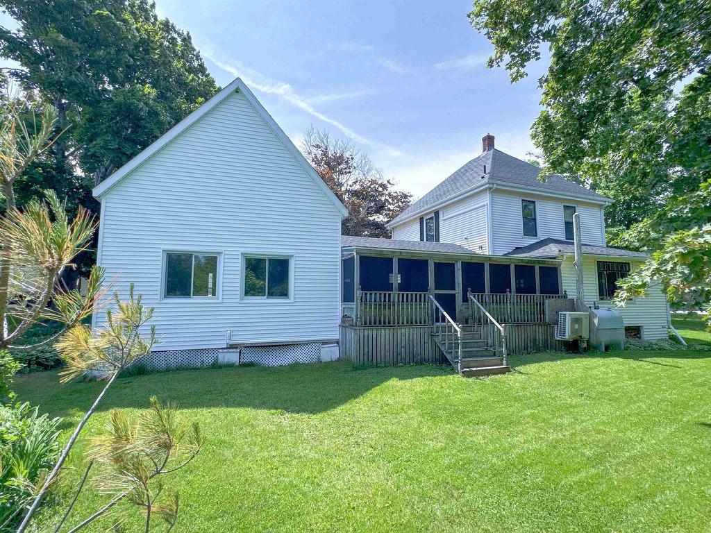 












7668 St Peters Rd

,
Morell,




PE
C0A 1S0

