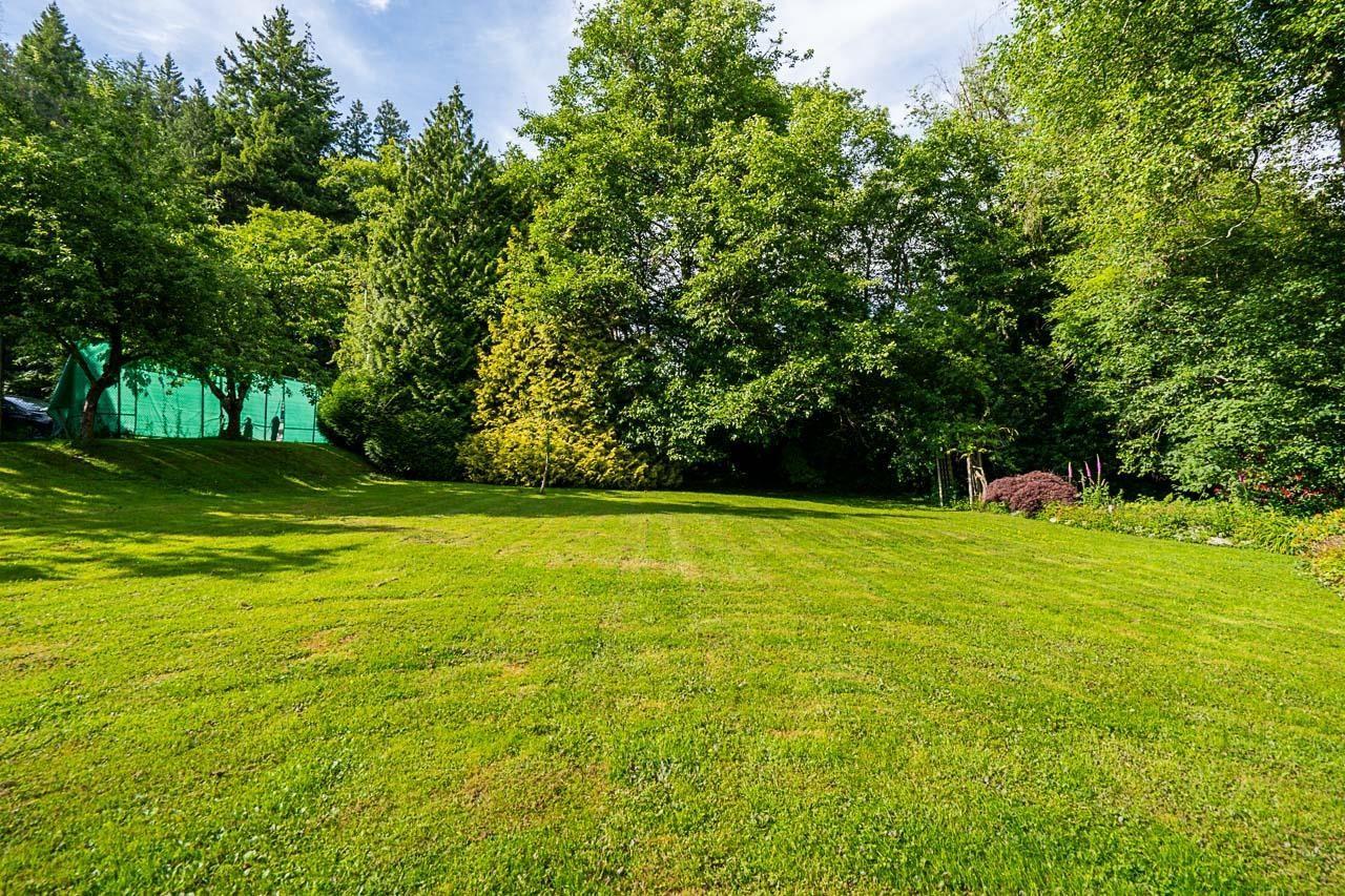 












17895 96 AVENUE

,
Surrey,







British Columbia
V4N4A9

