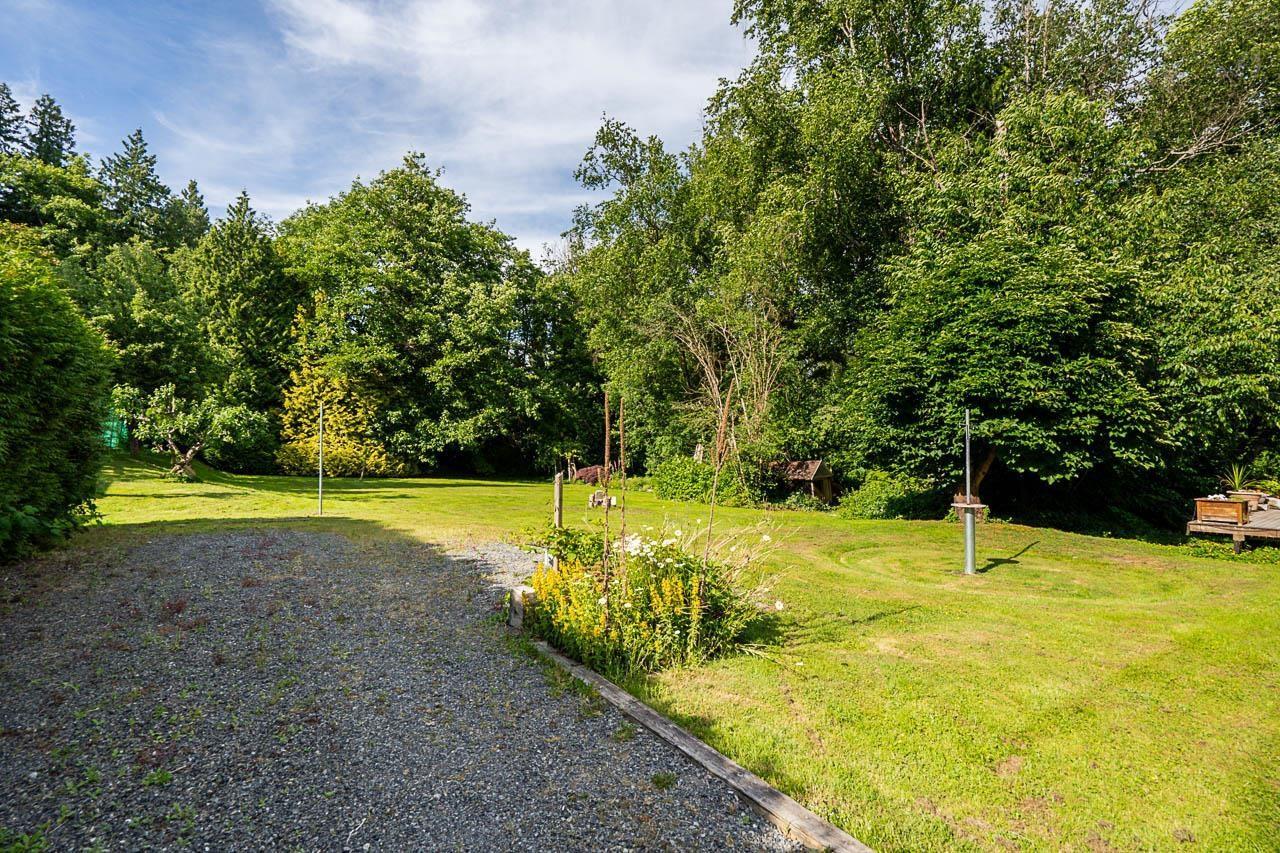 












17895 96 AVENUE

,
Surrey,







British Columbia
V4N4A9

