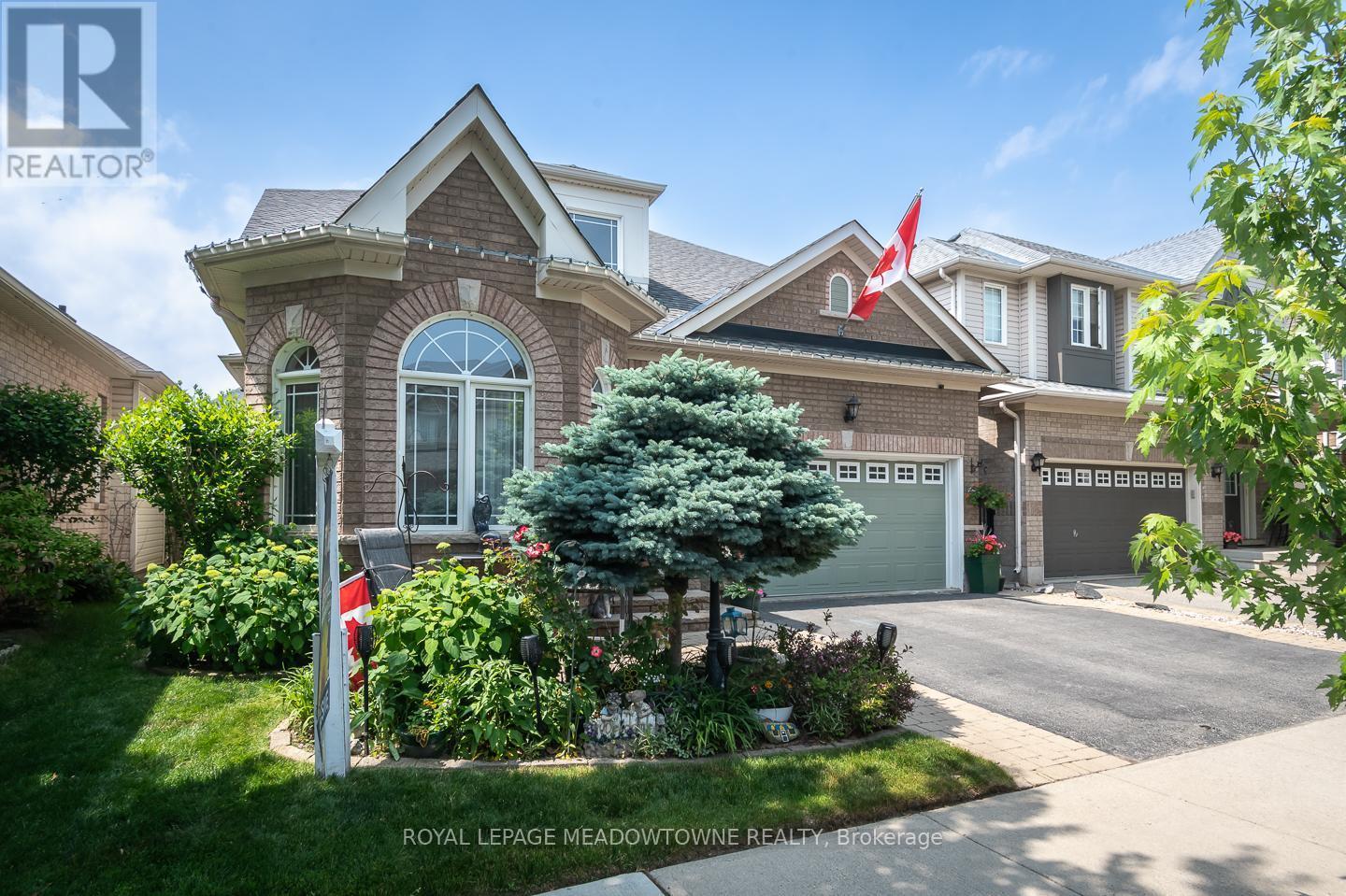 












1022 DONNELLY STREET

,
Milton,




Ontario
L9T0A2

