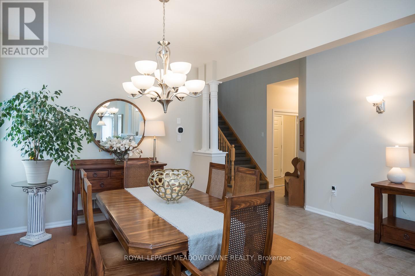












1022 DONNELLY STREET

,
Milton,




Ontario
L9T0A2


