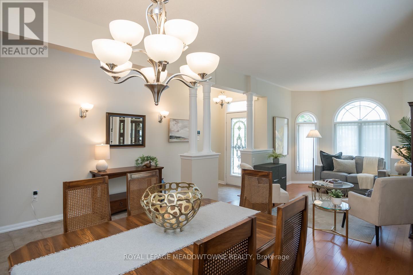 












1022 DONNELLY STREET

,
Milton,




Ontario
L9T0A2

