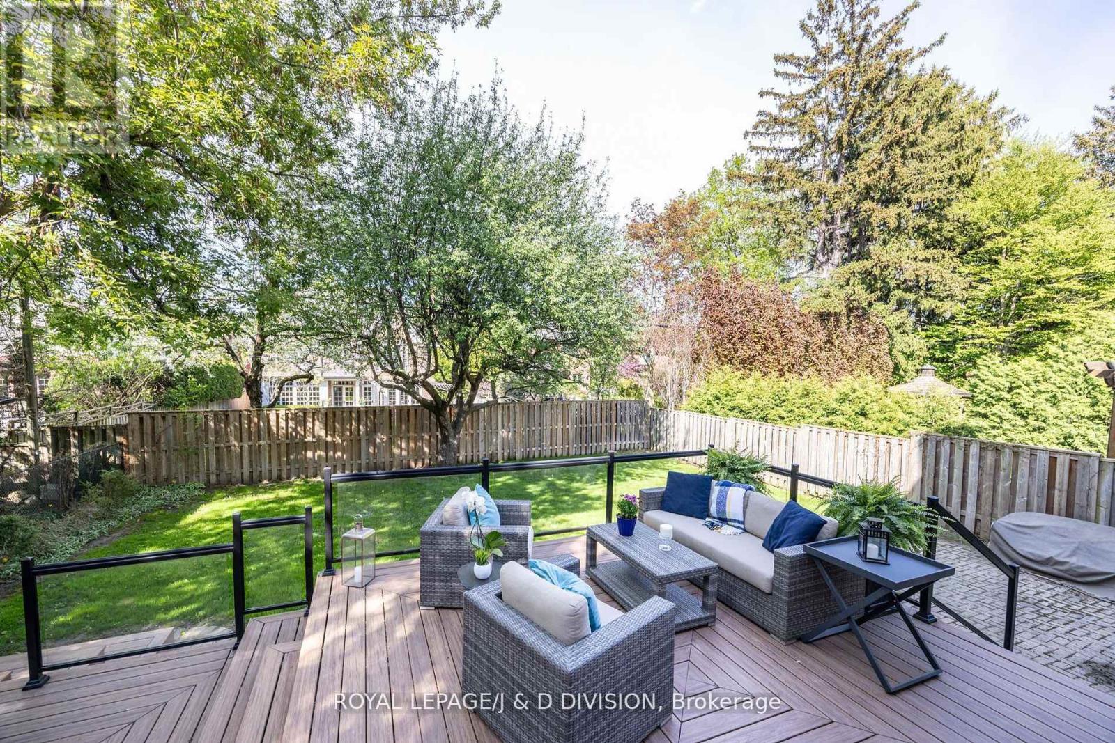 












85 JOICEY BOULEVARD

,
Toronto,




Ontario
M5M2T4

