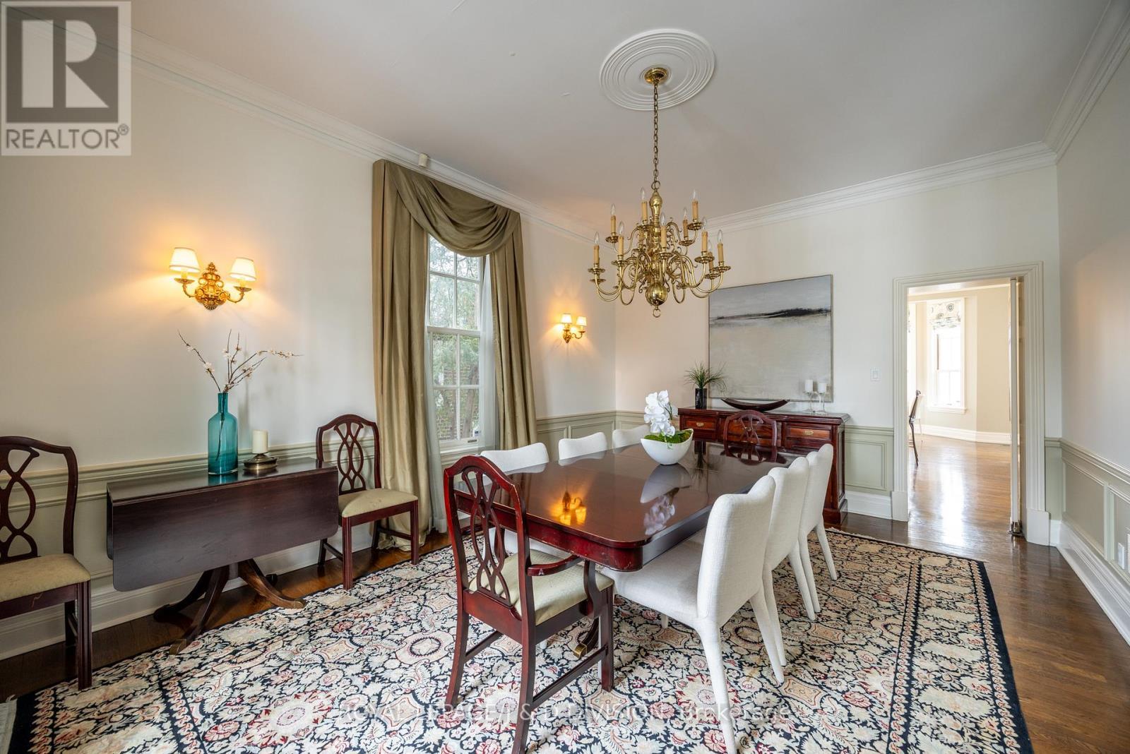 












85 JOICEY BOULEVARD

,
Toronto,




Ontario
M5M2T4

